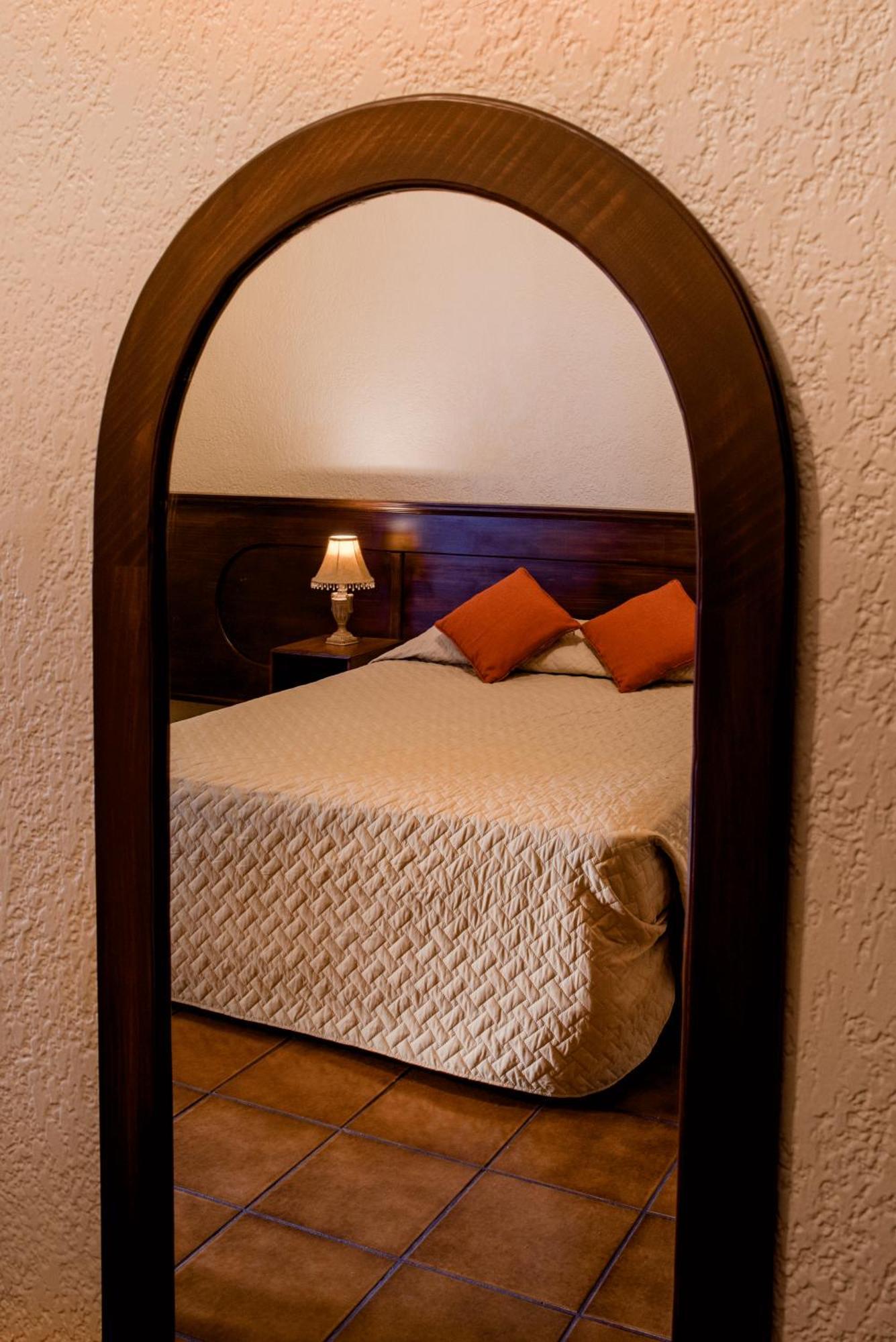 Hotel Villa Espanola Guatemala City Exteriör bild